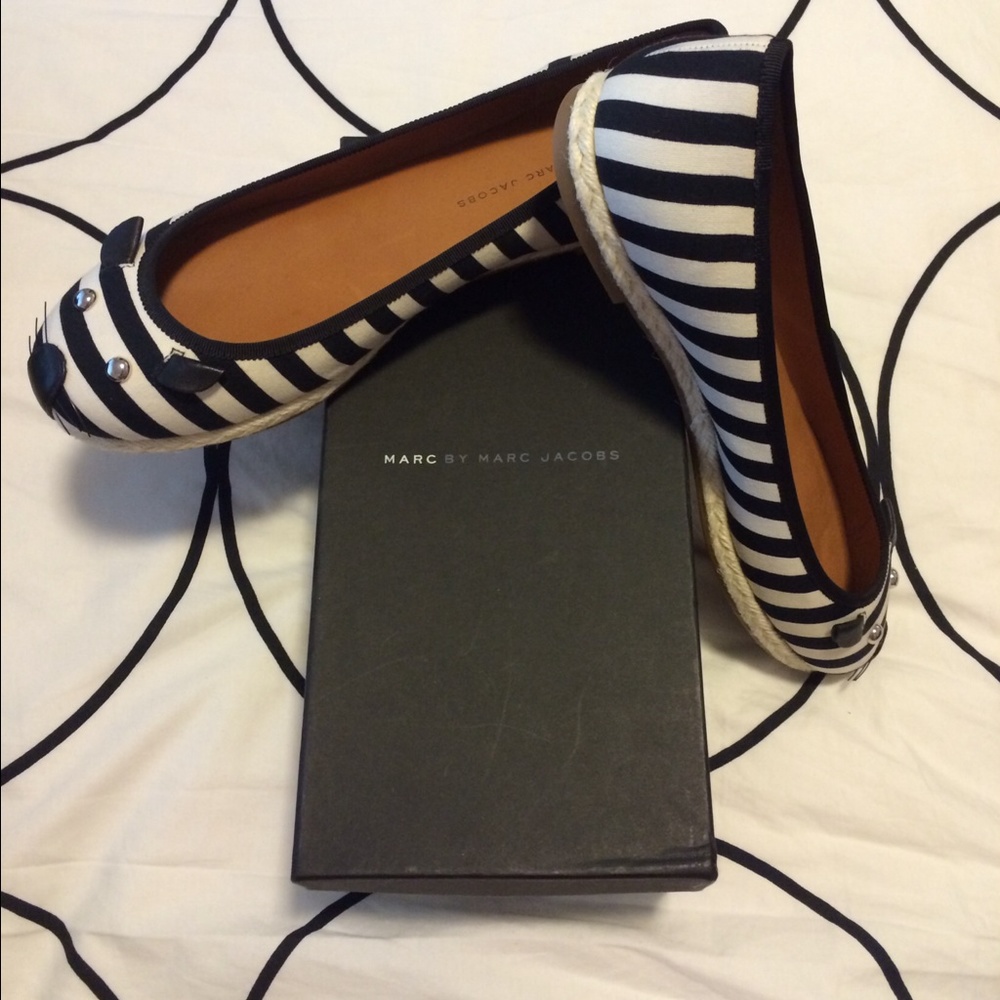 Brand New Marc Jacob flats authentic